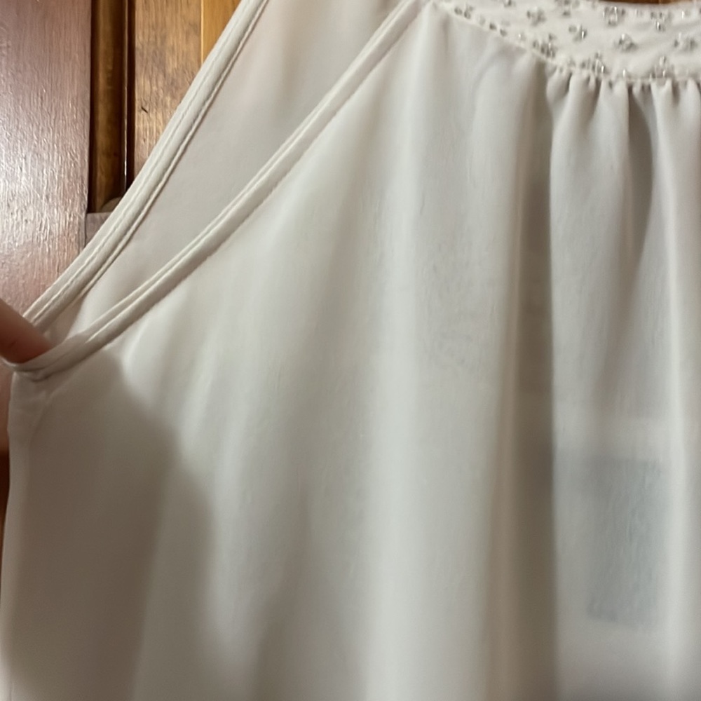 WHBM Cream Lace Top - Picture 4 of 11